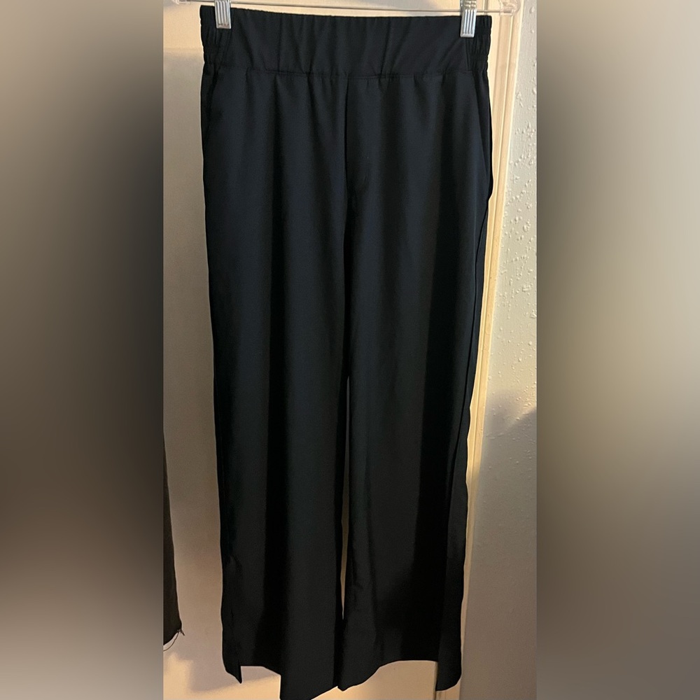 Old navy wide leg stretch tech pants